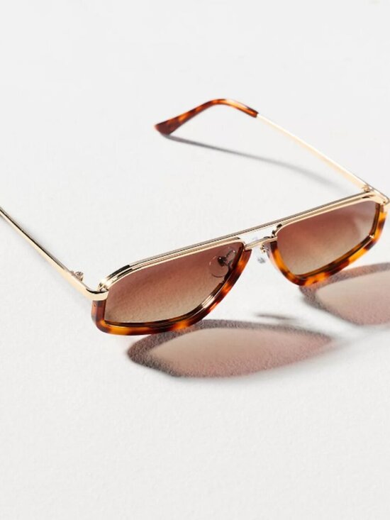 NWT Free People x Eleventh Hour Small Aviator Sunglasses in Gold Tort Brown